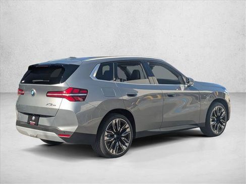 Used 2026 BMW X3 xDrive30i w/ Premium Package AWD/4WD image 2