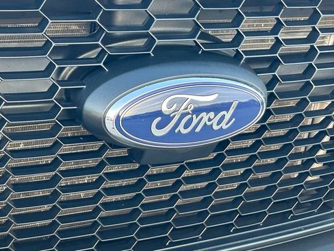 Used 2023 Ford Transit 250 Medium Roof w/ Load Area Protection Package RWD image 16