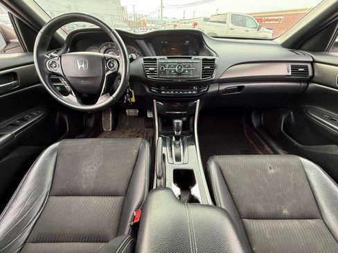 Used 2016 Honda Accord Sport image 16