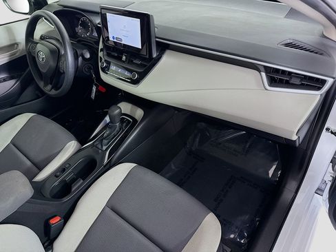Used 2024 Toyota Corolla LE image 29