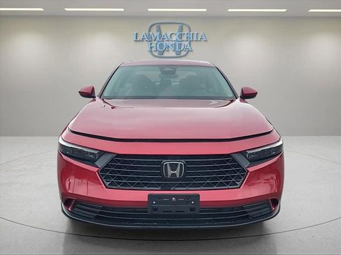 Used 2024 Honda Accord EX image 8