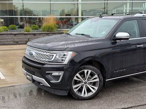 Used 2021 Ford Expedition Platinum AWD/4WD image 2