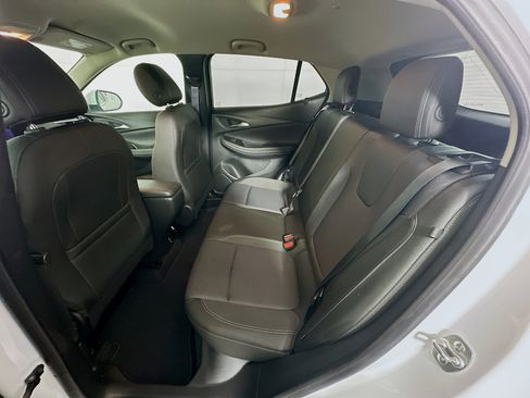 Used 2024 Buick Encore GX Preferred image 28