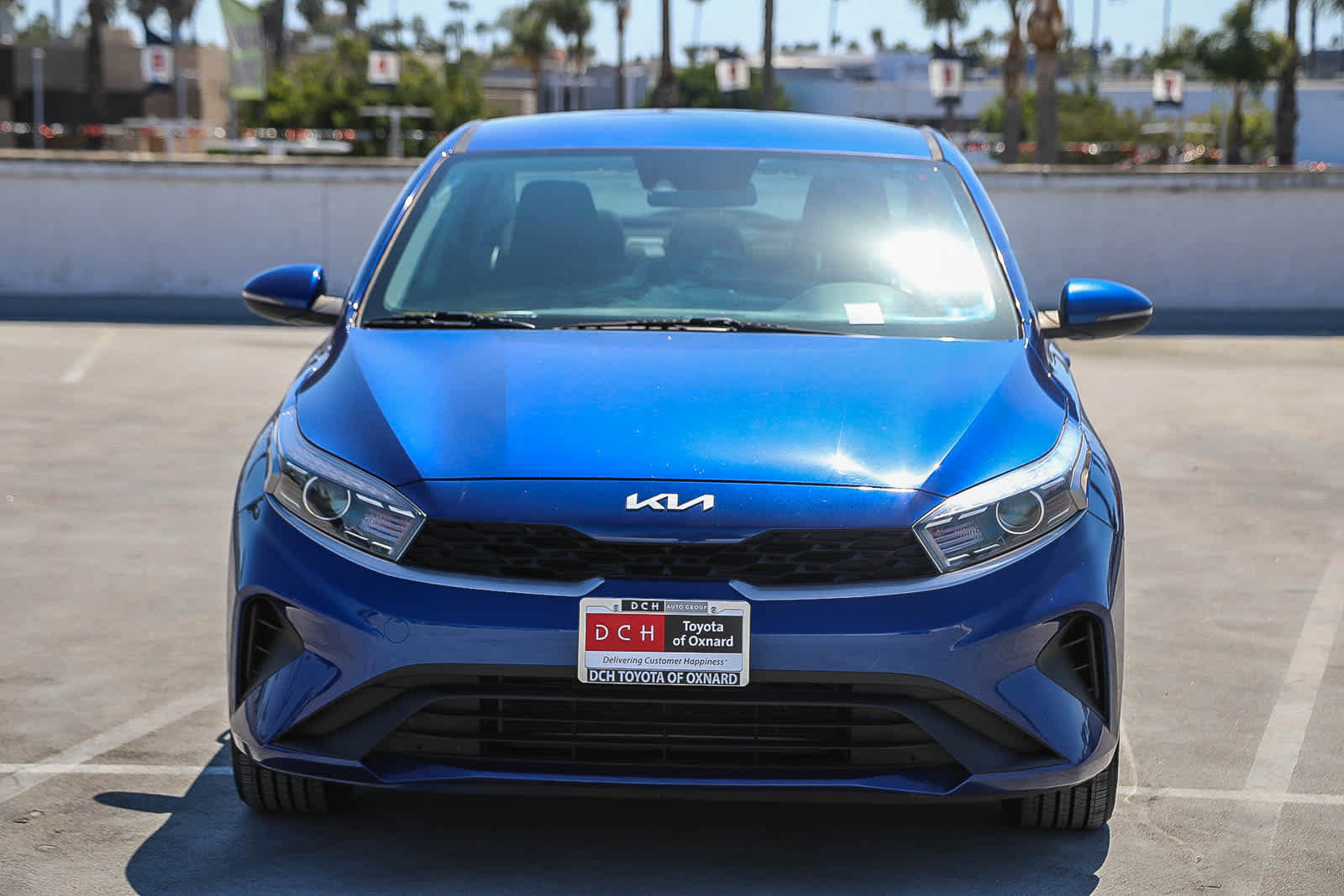 Used 2023 Kia Forte LXS w/ LXS Technology Package FWD image 3