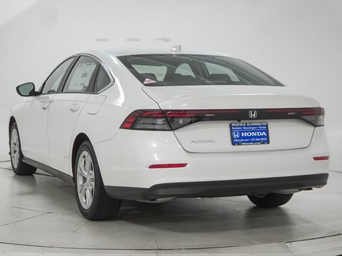 New 2026 Honda Accord LX image 7