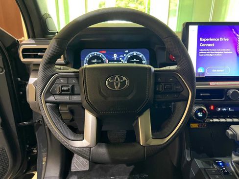 New 2025 Toyota Tacoma TRD Off-Road image 20