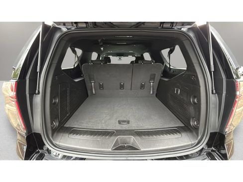 Used 2022 Chevrolet Suburban LS w/ Driver Alert Package AWD/4WD image 31