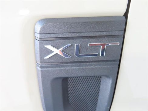 Used 2024 Ford Maverick XLT w/ XLT Luxury Package AWD/4WD image 9