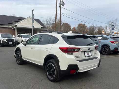 Certified 2023 Subaru Crosstrek 2.0i Premium image 3
