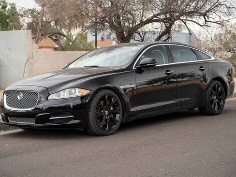 Used 2011 Jaguar XJ L image 1