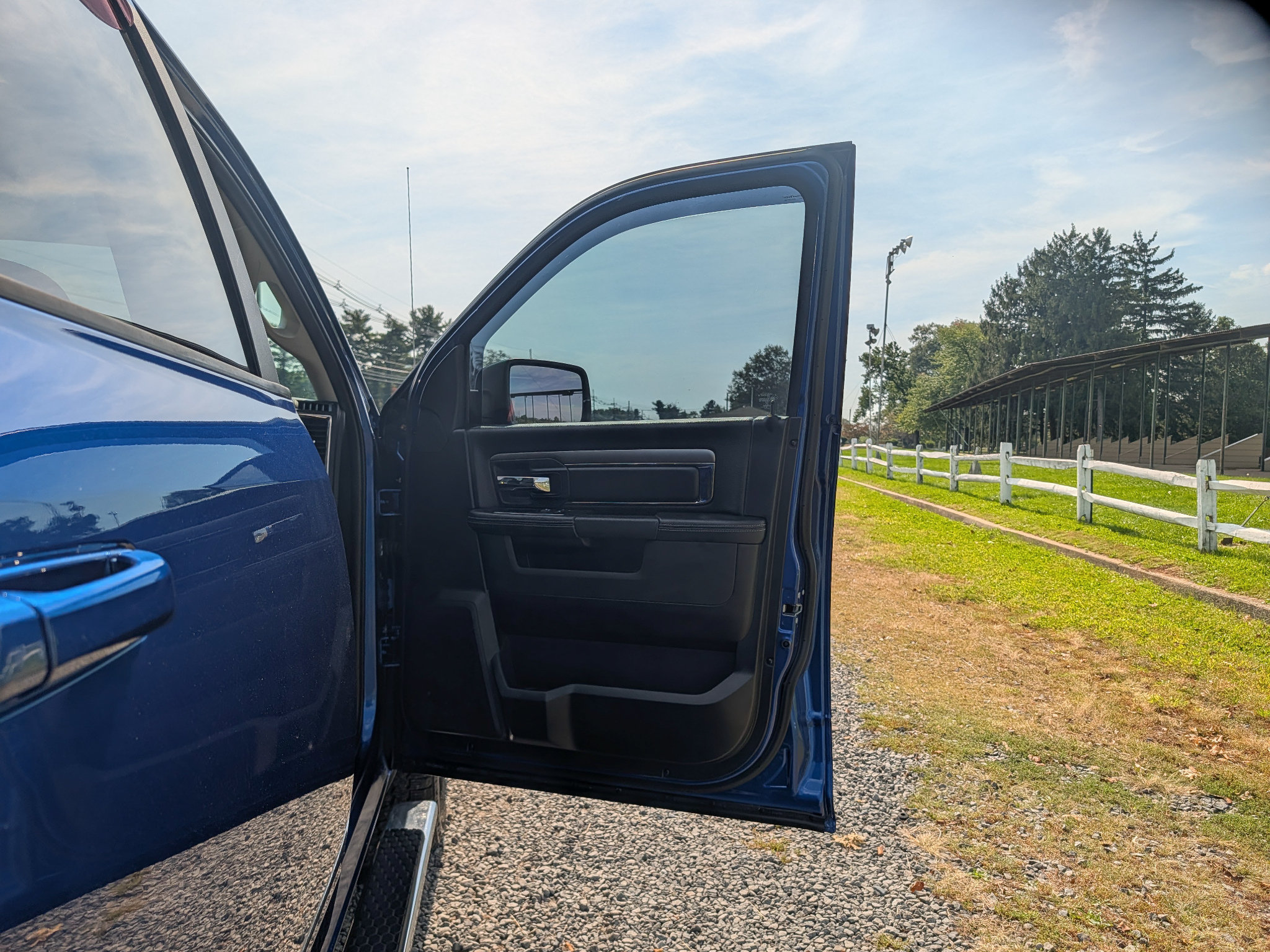 Used 2017 RAM 1500 Sport w/ Convenience Group AWD/4WD image 13