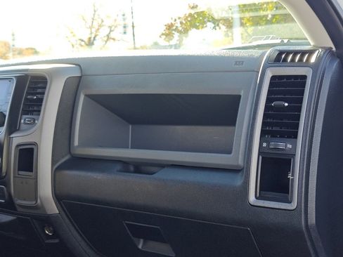 Used 2014 RAM 1500 ST w/ ST Popular Equipment Group image 27