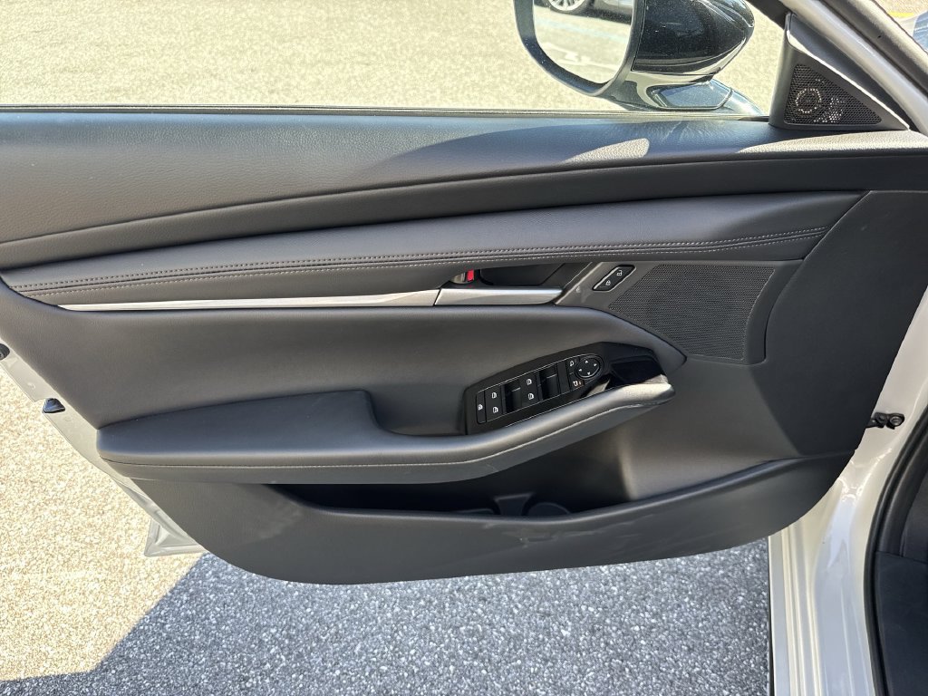 New 2026 MAZDA MAZDA3 s Sport FWD image 38