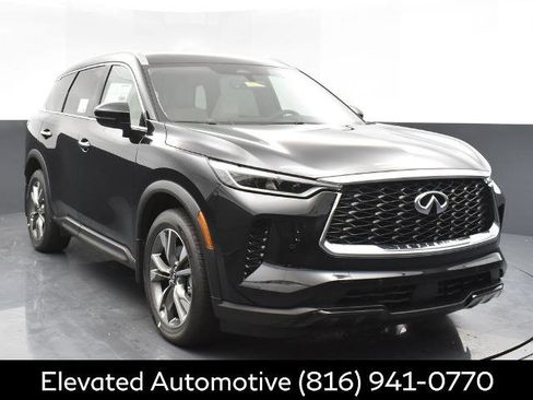 Certified 2025 INFINITI QX60 Luxe w/ Lighting Package (N94) image 1