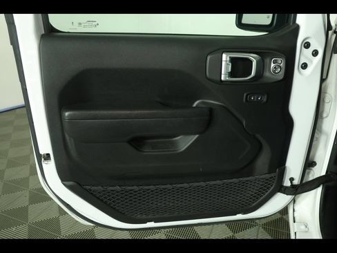 Used 2023 Jeep Wrangler Unlimited Sport AWD/4WD image 20