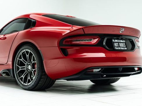 Used 2014 SRT Viper GTS w/ GTS Laguna Interior Package RWD image 20