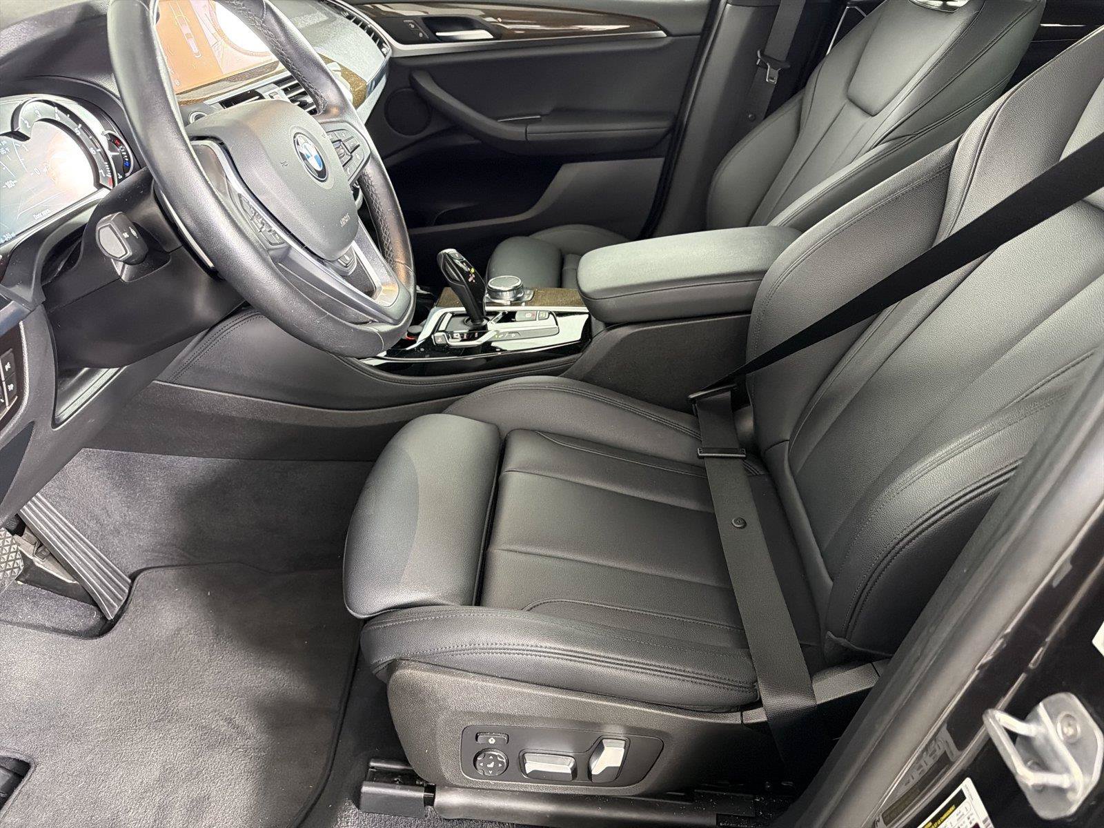 Used 2019 BMW X4 xDrive30i w/ Convenience Package AWD/4WD image 7