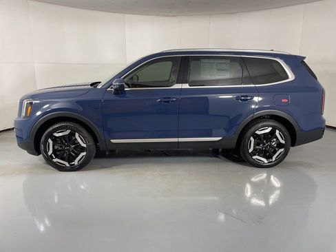 New 2025 Kia Telluride EX image 5