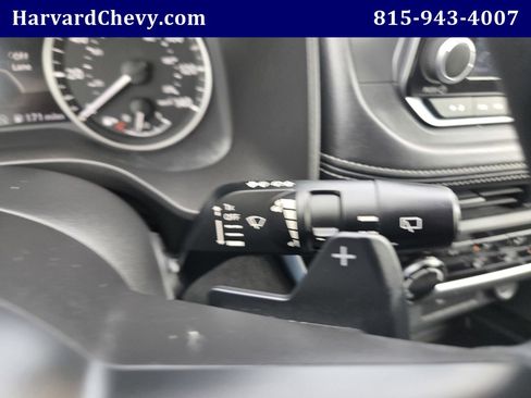 Used 2024 Nissan Rogue S AWD/4WD image 18