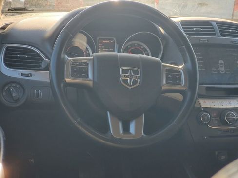 Used 2019 Dodge Journey Crossroad image 8