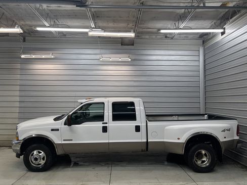 Used 2004 Ford F350 XL image 6