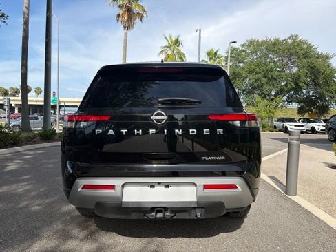 Used 2025 Nissan Pathfinder Platinum w/ Cargo Package FWD image 4