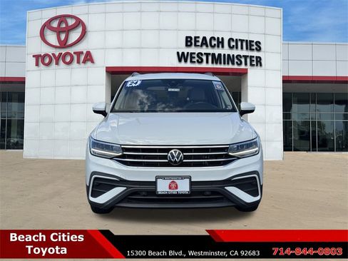 Used 2024 Volkswagen Tiguan S image 4