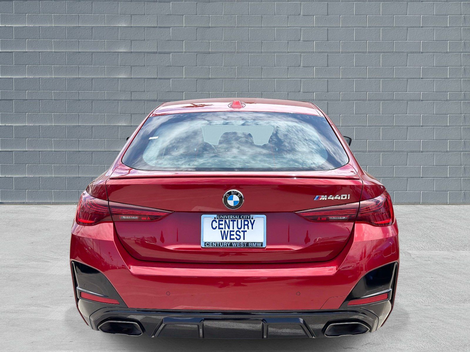Used 2025 BMW M440i RWD image 4