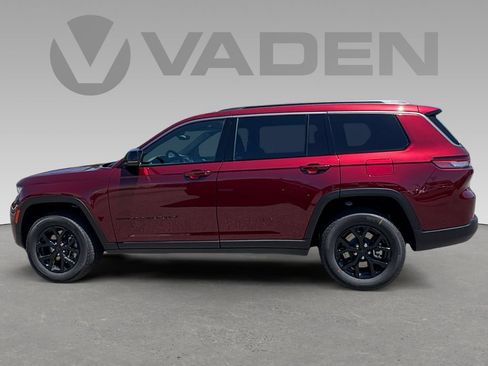 New 2026 Jeep Grand Cherokee L 2WD image 7