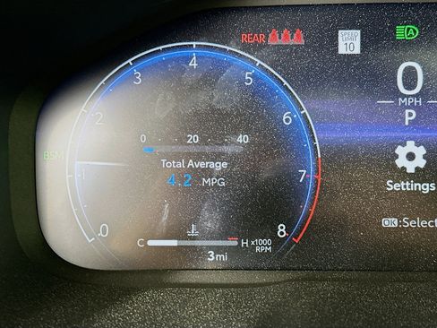 Used 2025 Toyota RAV4 Limited image 19