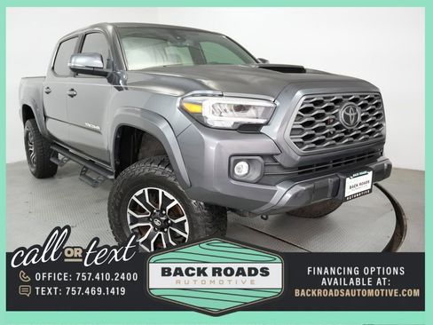 Used 2022 Toyota Tacoma TRD Sport w/ Technology Package image 1