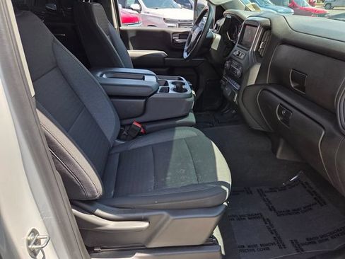 Certified 2024 Chevrolet Silverado 2500 Custom w/ Custom Convenience Package AWD/4WD image 15