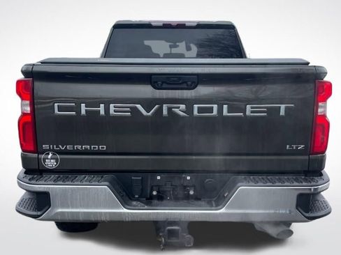 Used 2022 Chevrolet Silverado 2500 LTZ w/ Gooseneck/5TH Wheel Package image 8