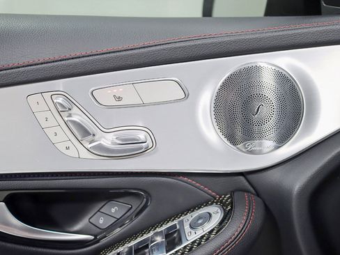 Used 2019 Mercedes-Benz GLC 43 AMG 4MATIC image 40