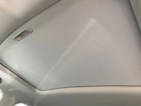 Used 2017 Acura MDX SH-AWD image 25