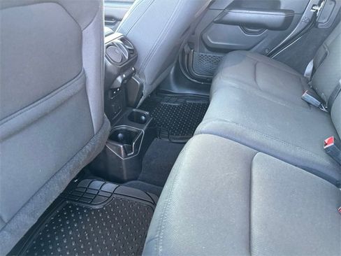 Certified 2019 Jeep Wrangler Unlimited Sahara image 15