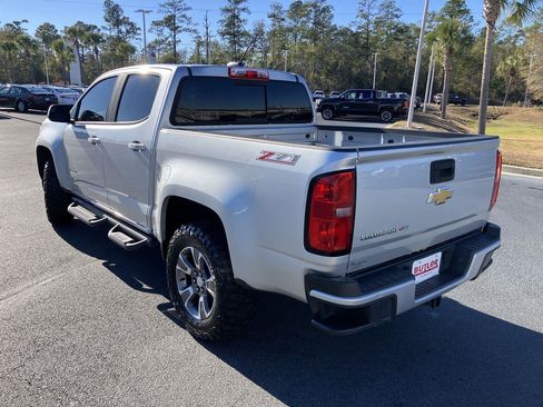 Used 2017 Chevrolet Colorado Z71 image 3