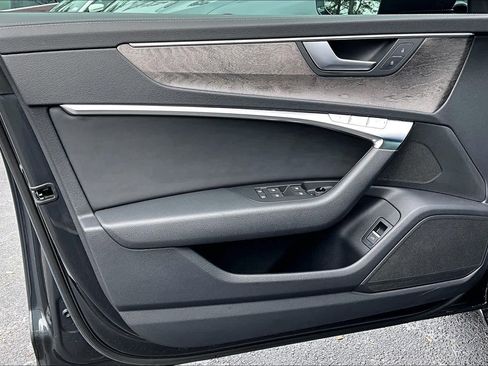 Used 2024 Audi A6 2.0T Premium image 22