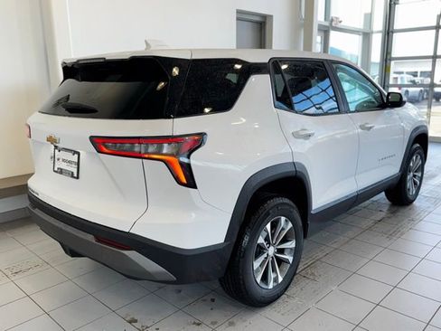 New 2026 Chevrolet Equinox LT AWD/4WD image 37