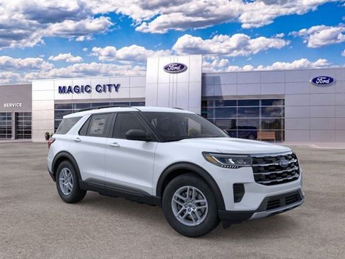 New 2026 Ford Explorer Active AWD/4WD image 7