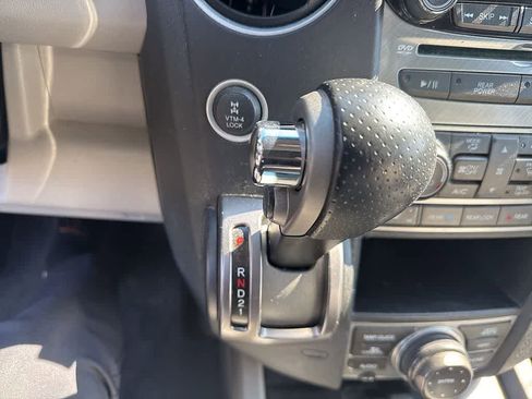 Used 2014 Honda Pilot Touring image 18