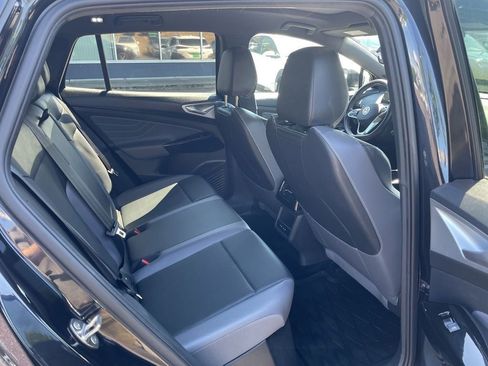 Certified 2023 Volkswagen ID.4 Pro S AWD/4WD image 13