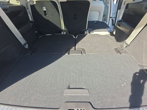 New 2026 Volvo XC90 B6 Ultra image 22