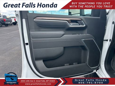 Used 2025 Chevrolet Silverado 2500 LT AWD/4WD image 10