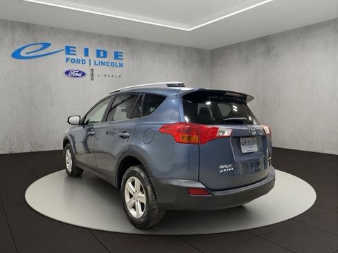 Used 2013 Toyota RAV4 XLE FWD image 8