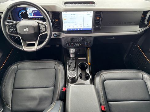 Used 2022 Ford Bronco Badlands AWD/4WD image 13