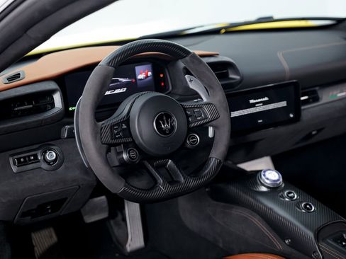 Used 2022 Maserati MC20 Coupe image 29