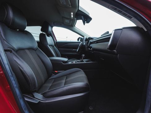 Used 2024 MAZDA CX-50 AWD 2.5 S w/ Cargo Package image 38