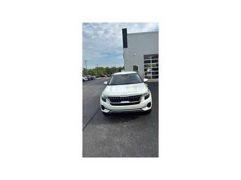 Used 2023 Kia Seltos Nightfall Edition AWD/4WD image 9
