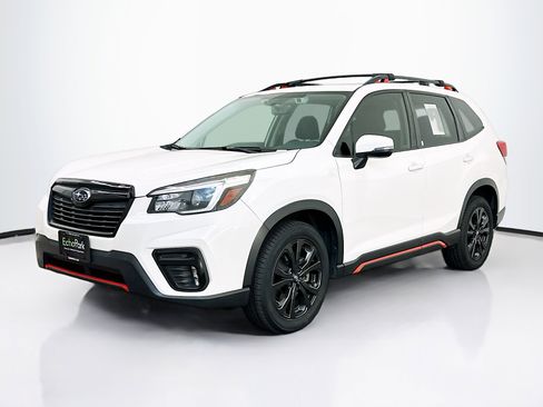 Used 2021 Subaru Forester Sport image 3